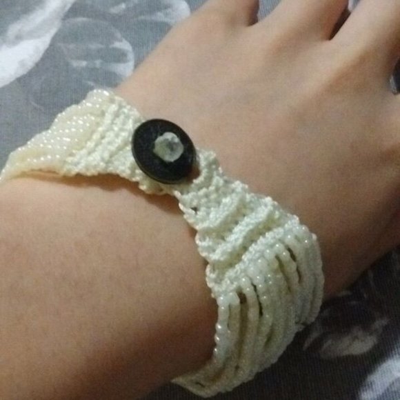 ⚡3/$20⚡ Hand Made Bracelet - Picture 2 of 3